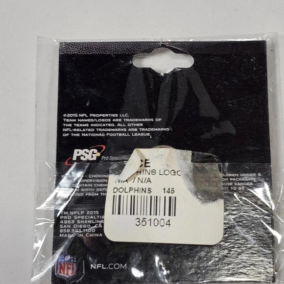 Miami Dolphins Licensed NFL Football Official Team Logo Lapel Pin (New) - Picture 3 of 3